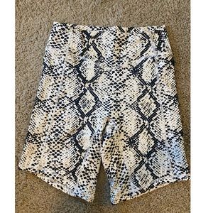 Balance Athletica Rider Short Python